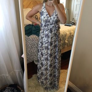 Jessica Simpson Size 6 Purple Floral Maxi Dress